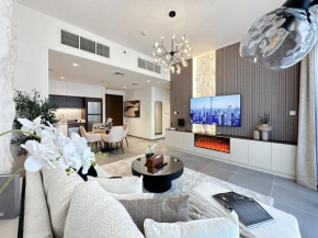 Trophy - Ultra Luxury Suite with Fireplace